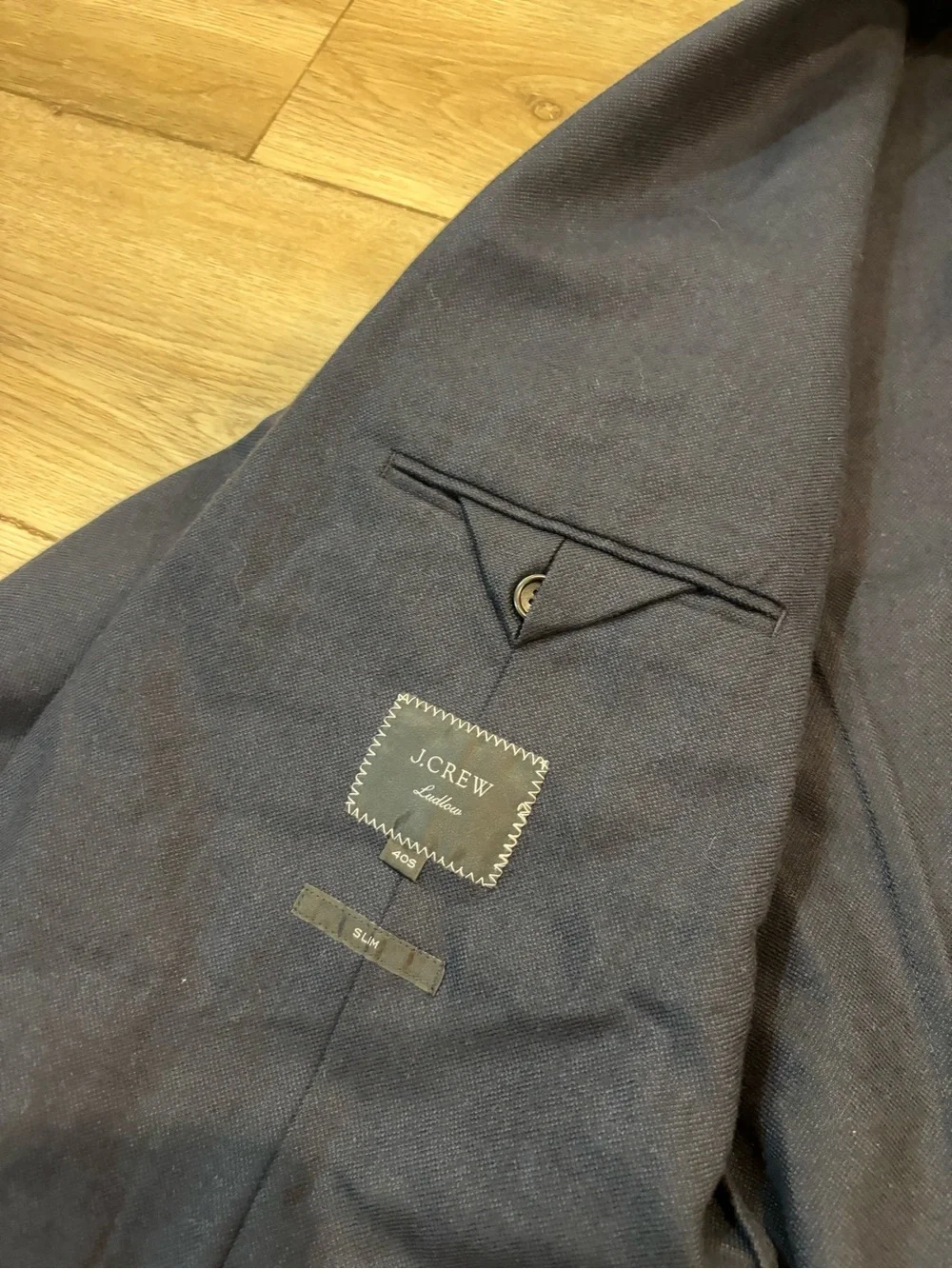 J. Crew Ludlow Blazer in Navy blue 40S slim fit wool cotton blend from England